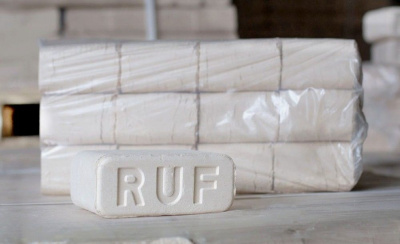 Продаем брикет топливный (береза пыль) "ruf" 10кг  //96 в Октябрьском по доступным ценам.